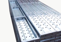 Cách kiểm tra mâm giàn giáo an toàn trước khi thi công trên cao