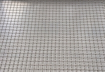 Lý do lưới inox ngoài trời nhanh bị oxy hóa và cách hạn chế