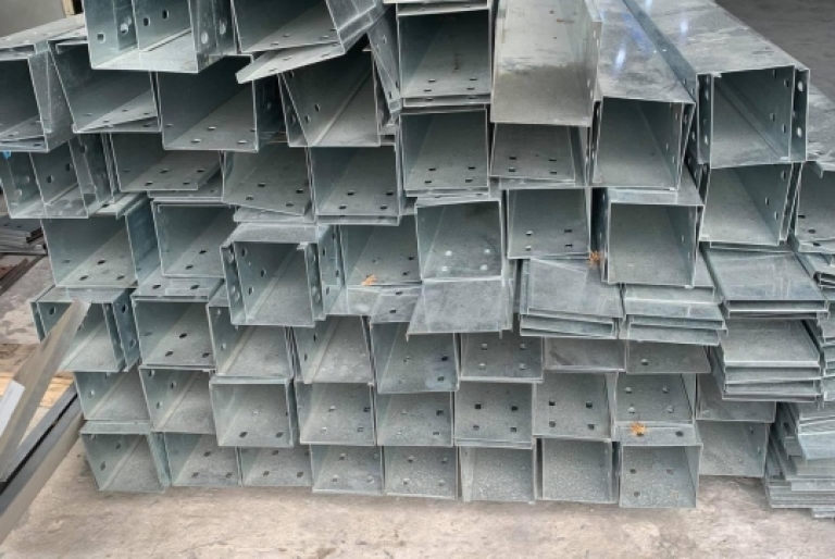 Báo giá thang máng cáp mới nhất, gia công theo yêu cầu