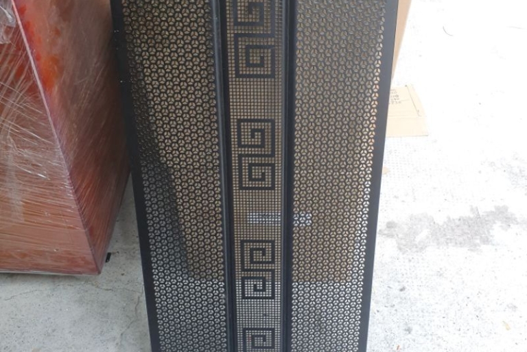 Đơn vị gia cung cấp lưới bảo vệ loa đa dạng kích thước