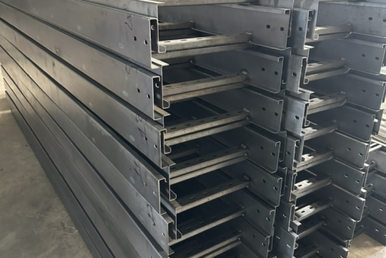 Thi Nguyễn Tech – Đơn vị sản xuất thang máng cáp