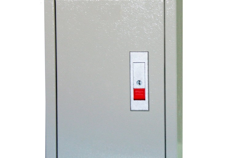 Gia công vỏ tủ điện điều khiển chuyên nghiệp, giá xưởng