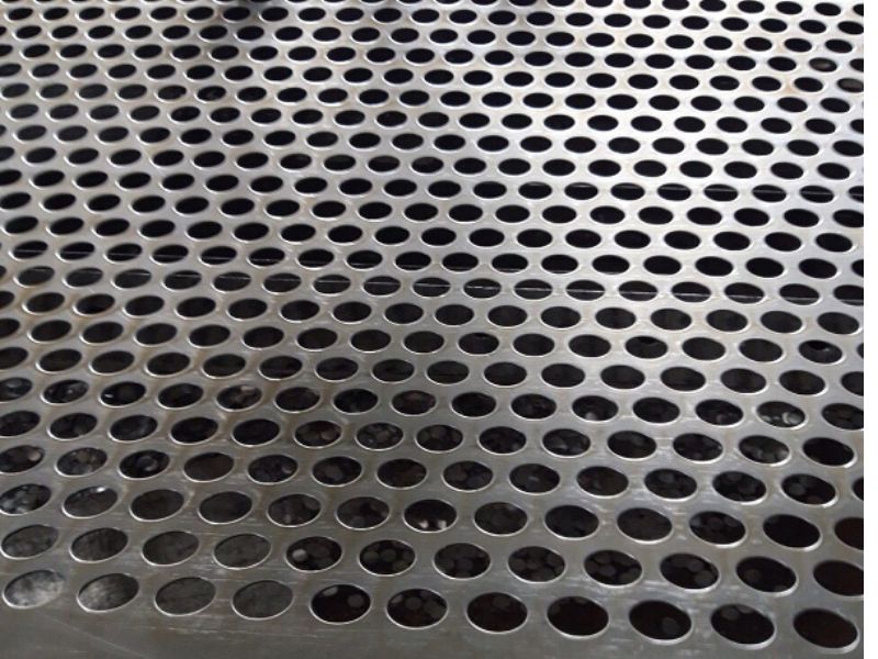 làm lưới loa theo yêu cầu