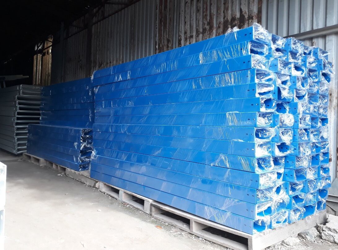 máng cáp ngoài trời