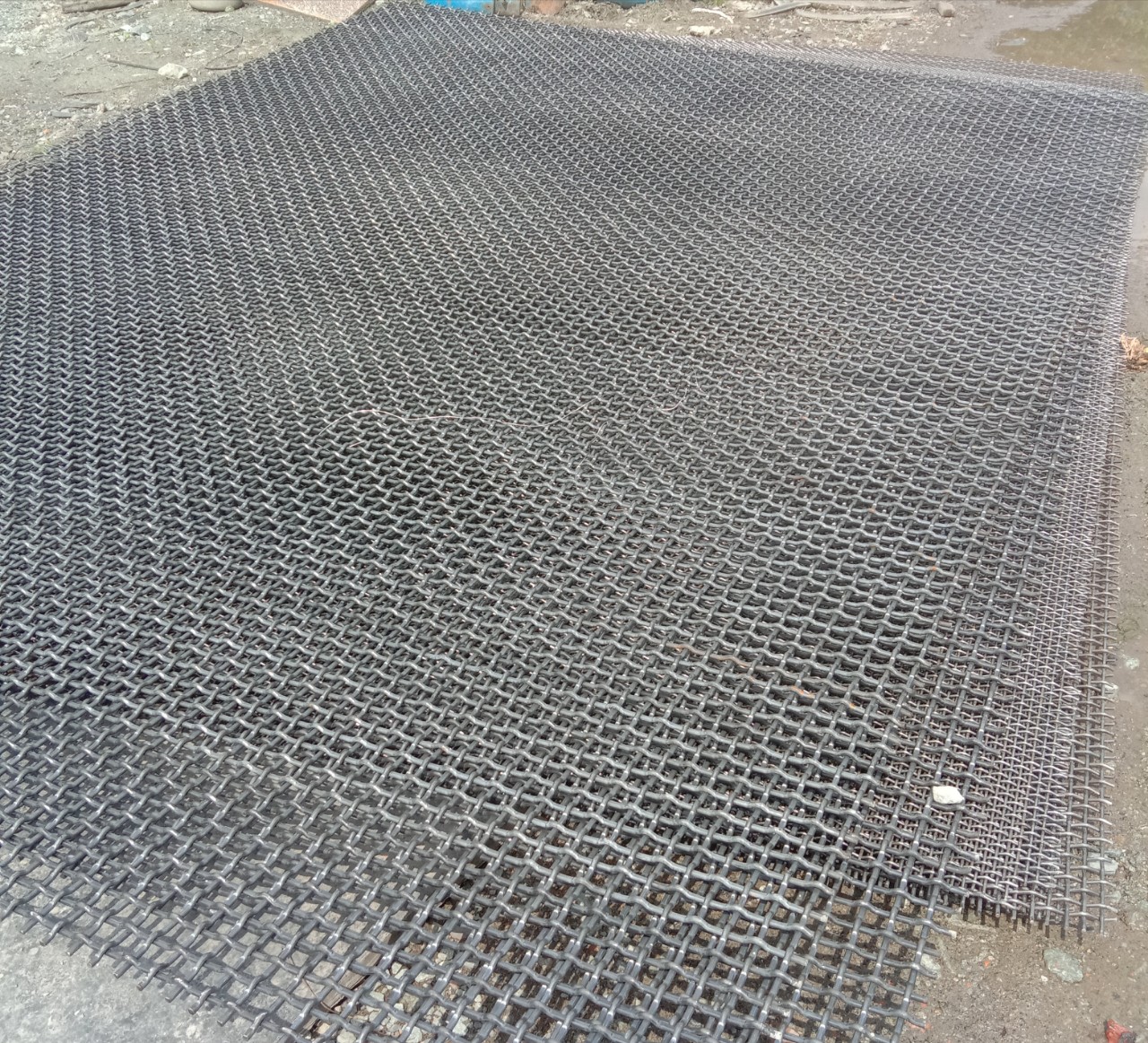 Lưới sàng máy nghiền