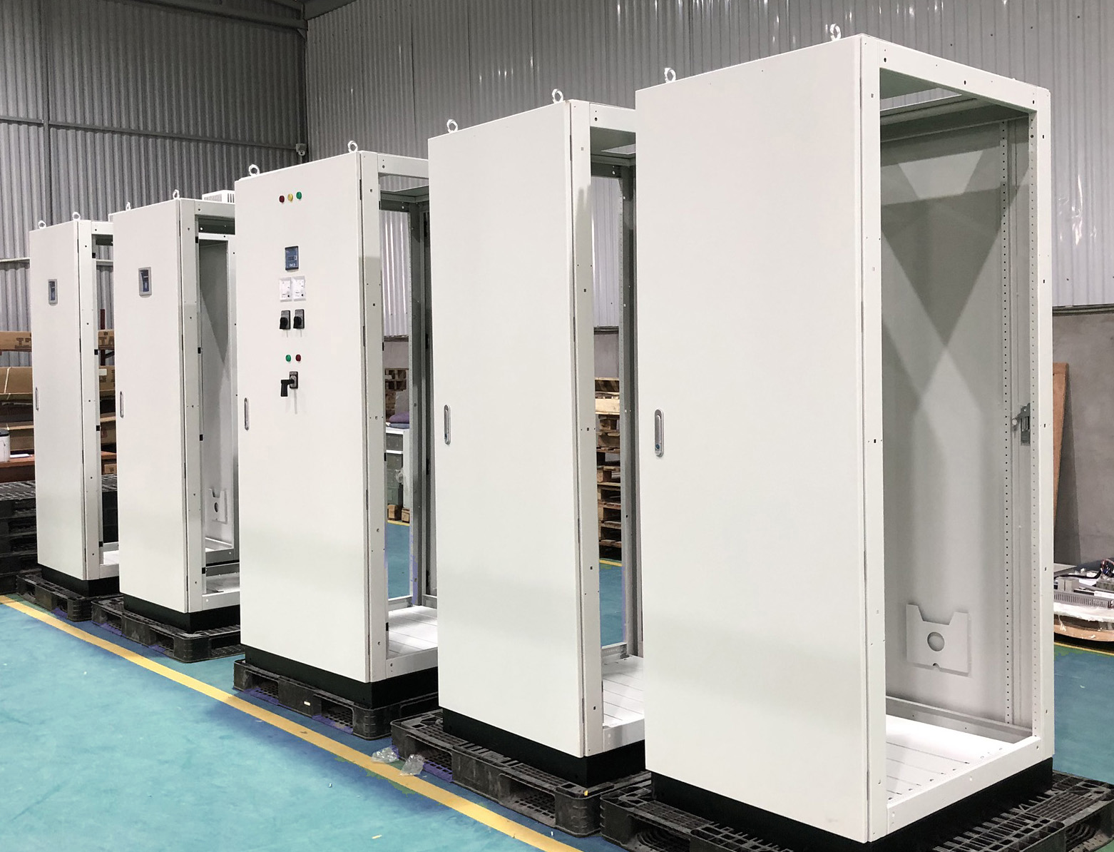 Vỏ tủ điện 3 pha