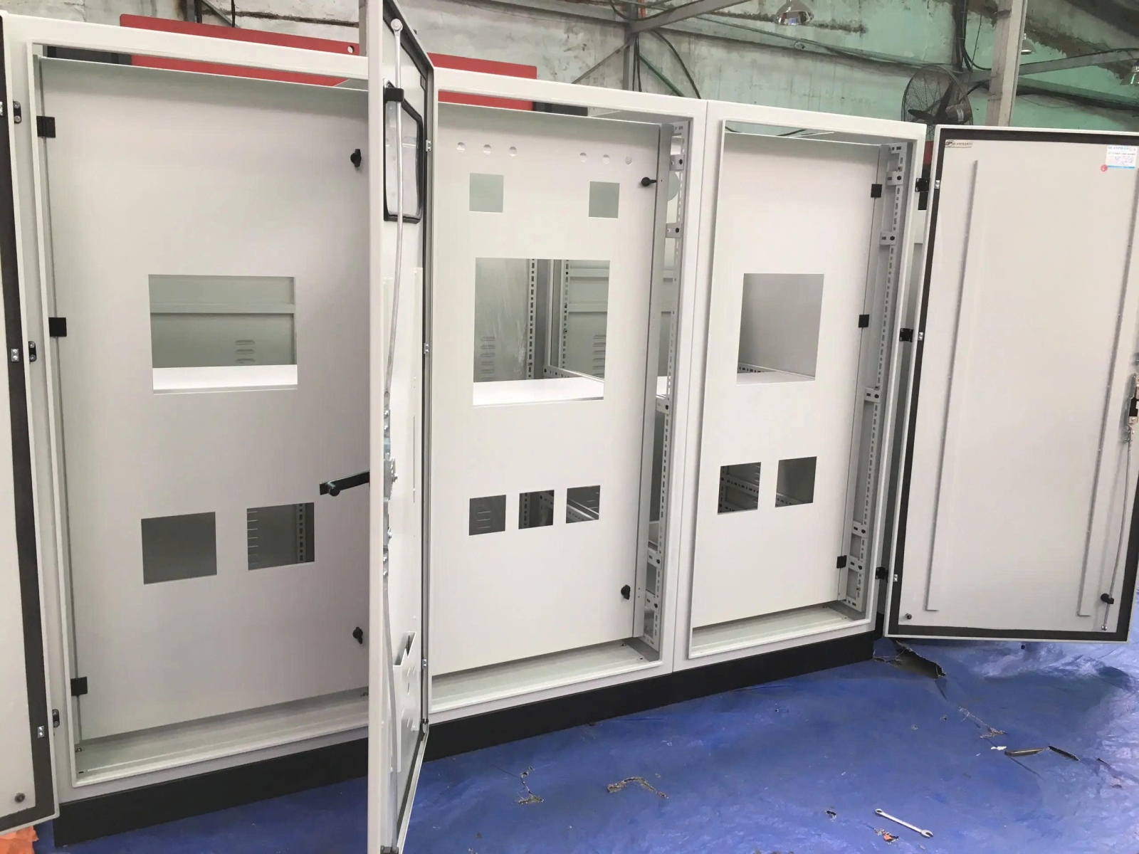 Vỏ tủ điện 3 pha